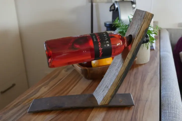 Von HSPi entwickelte Barrel Line zur Weinpräsentation