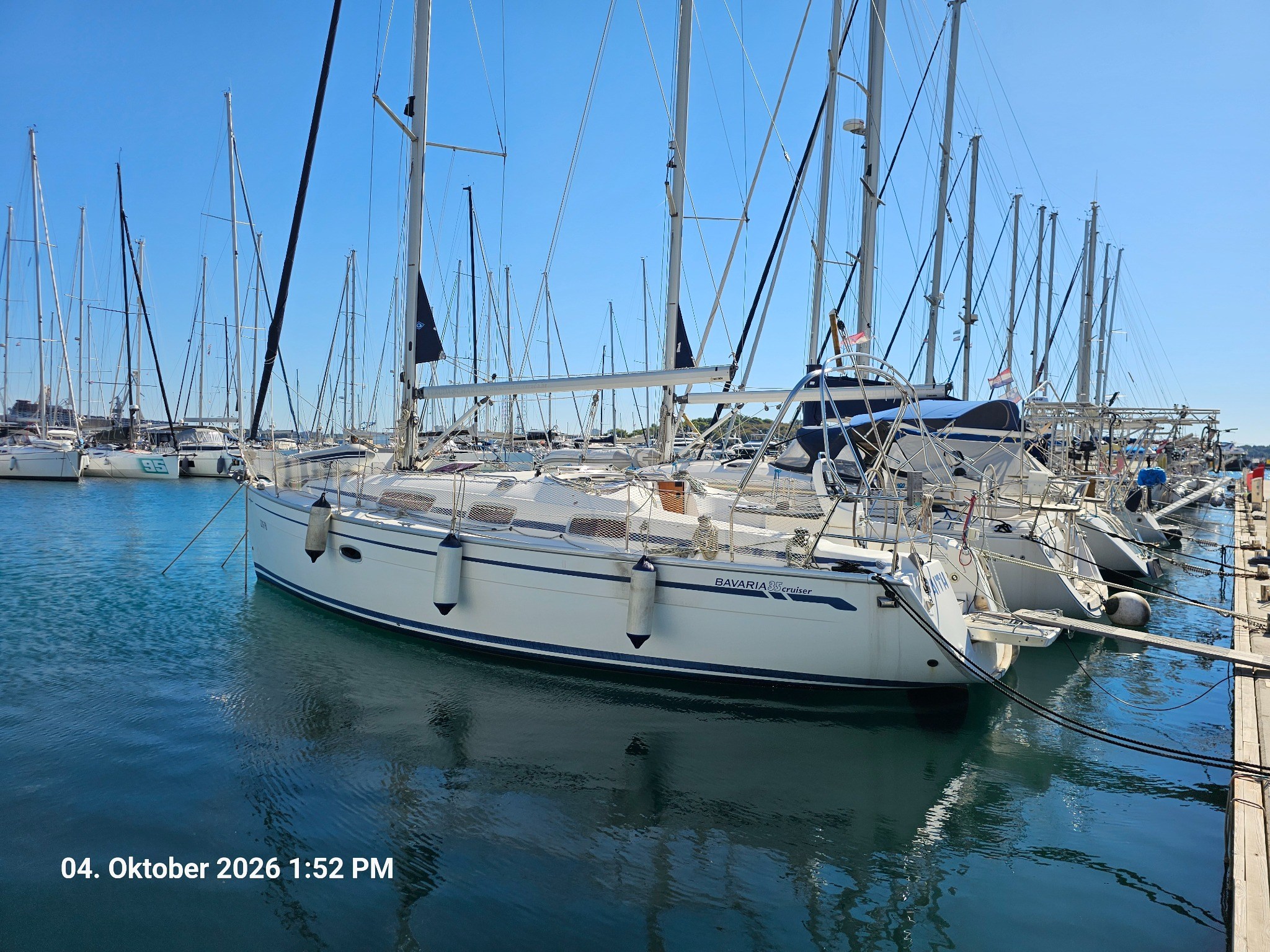 Originalaufnahme der Bavaria 35 Cruiser FAITH am Liegeplatz in der Marina Polesana in Pula